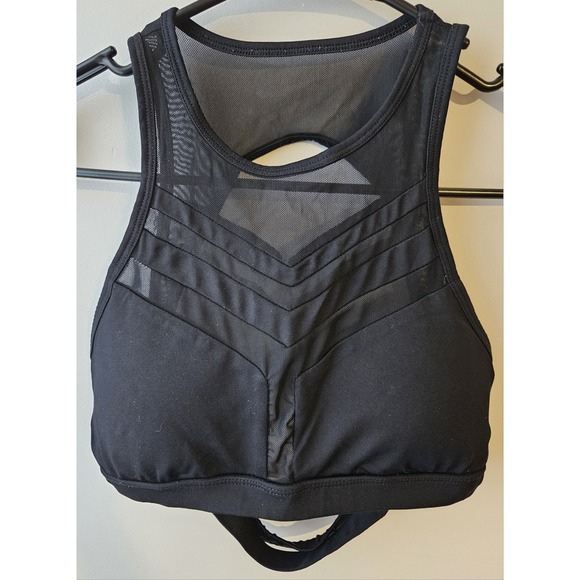The Unbranded Brand Tops - Sports Bra Black Lace Padded Activewear‎ Yoga Gym Athleisure Sz S/M No Tag